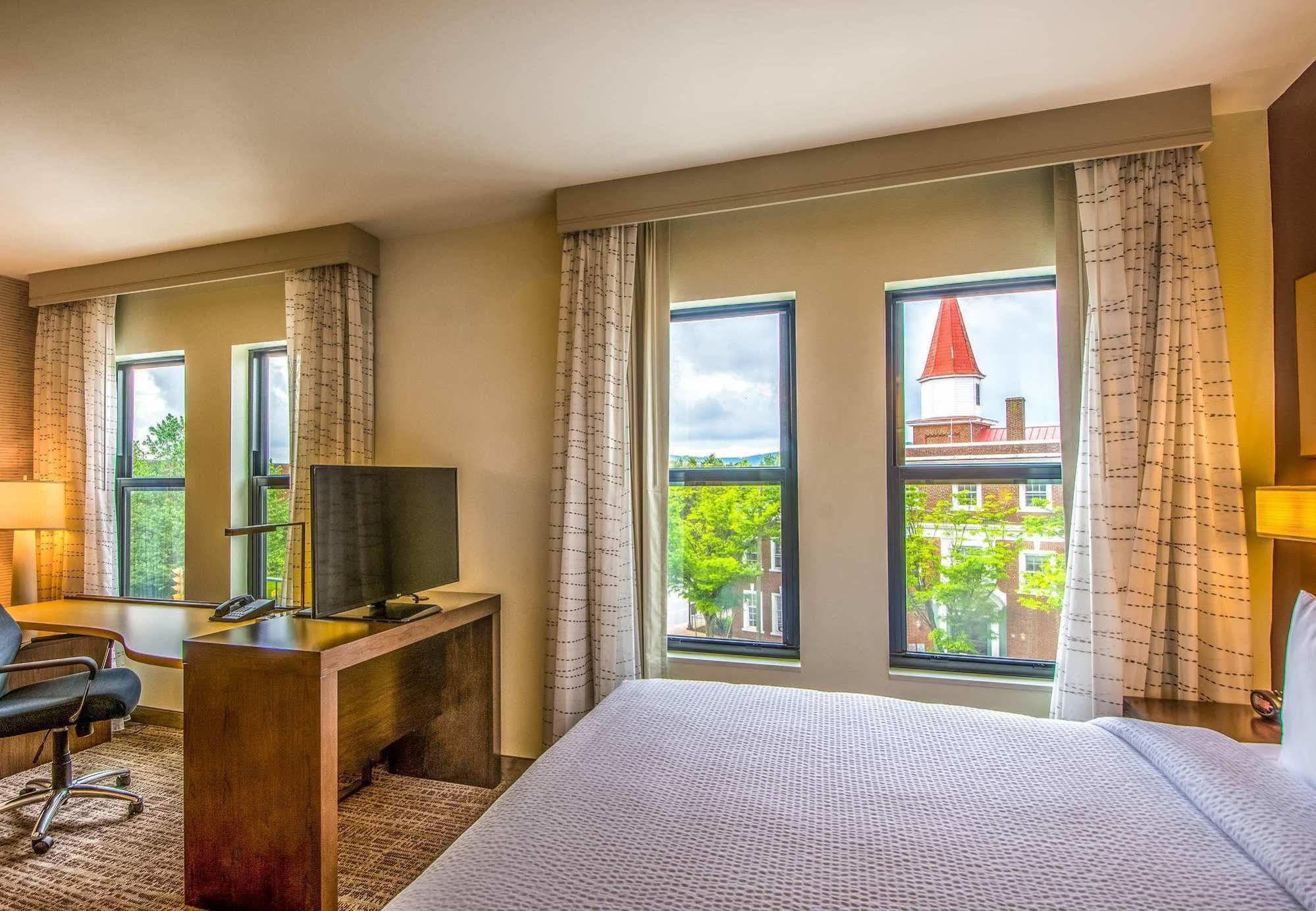 Residence Inn By Marriott Charlottesville Downtown Eksteriør bilde